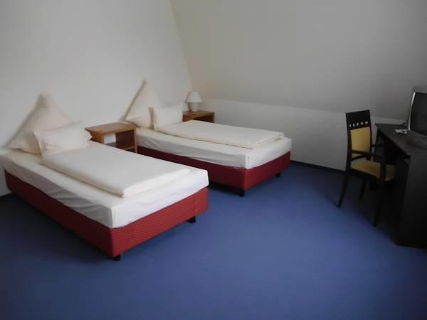 Hotel Kattenbusch ลือเดนไชด์ ภายนอก รูปภาพ